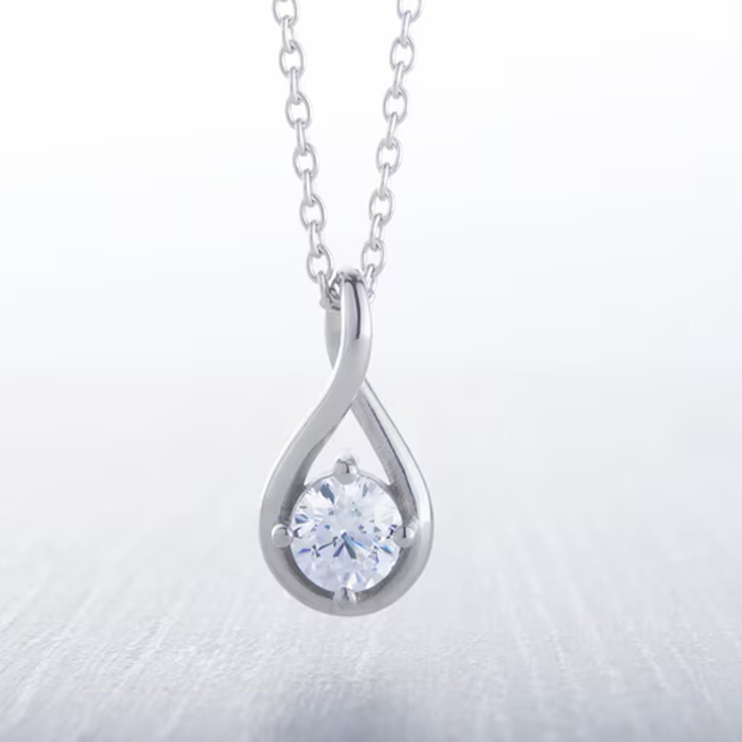 0.50CT Moissanite Twist style Necklace pendant, 925 Silver Pendant, Gift for Mother,Sister etc